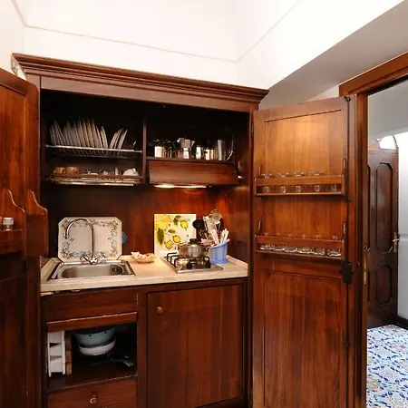 Apartment Gavitella Studio Praiano